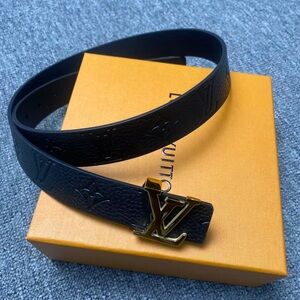 Louis Vuitton Reversible Belt 85cm / 34in LV Gold Buckle – Excellent Condition